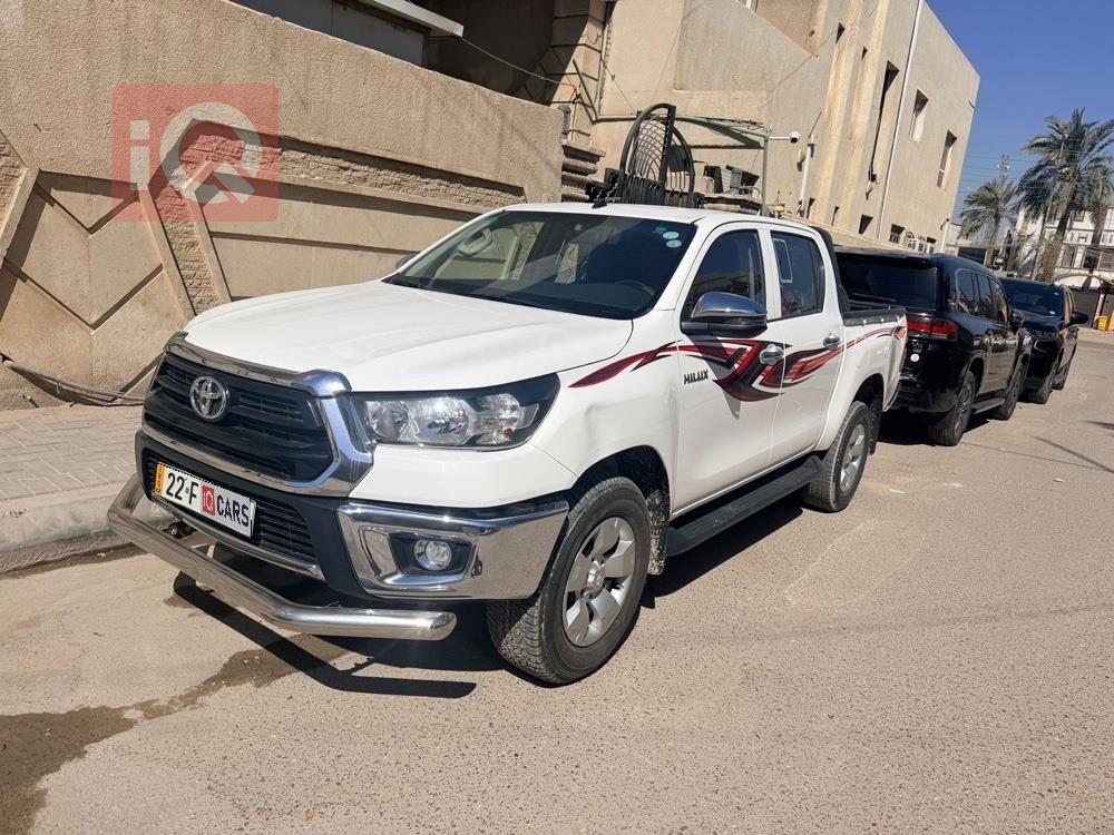 تويوتا هايلوكس